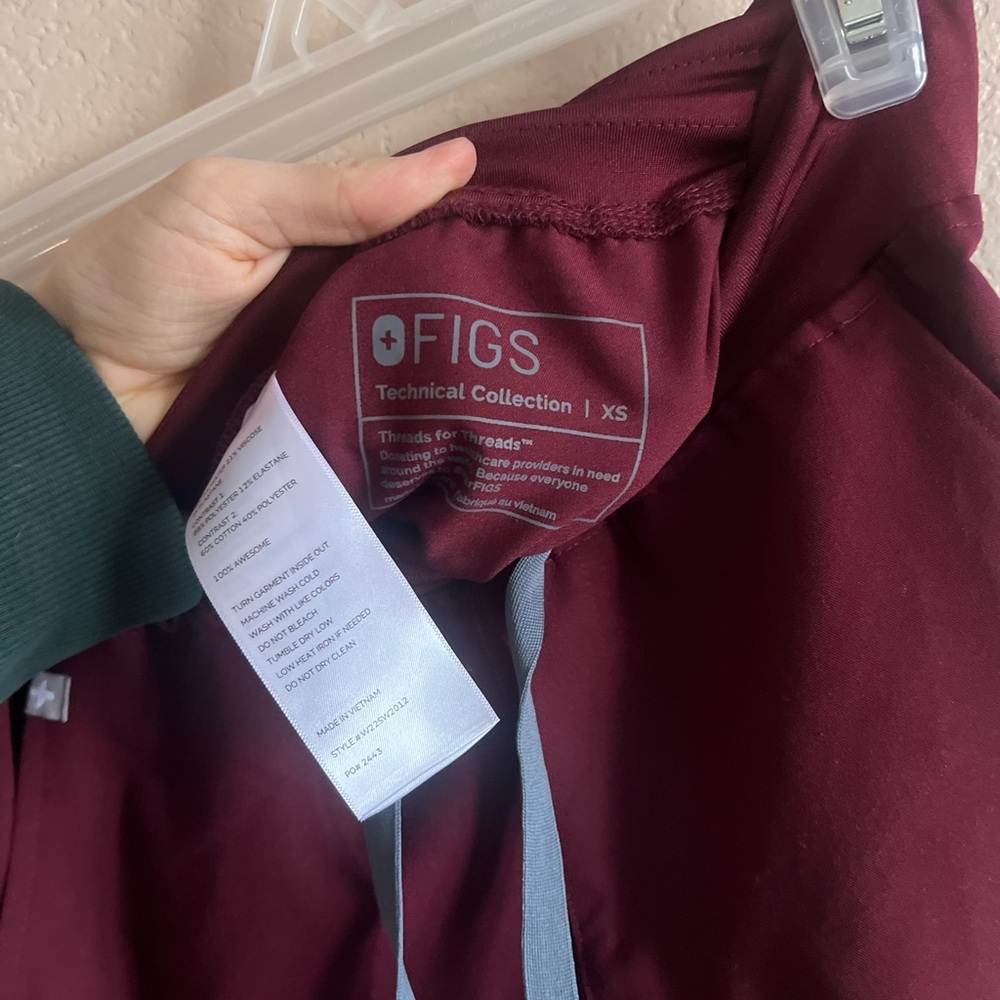 Figs Maroon Jogger Pants with Gray Drawstring Technical Collection Zamora - Picture 6 of 6